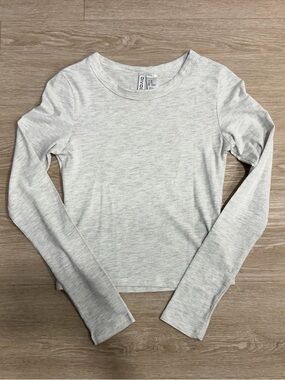 H&M Light Heather Gray Long Sleeve Top